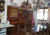 Фермерский дом с участком на продажу в городе Loja. Фото