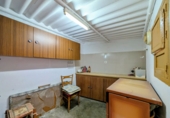 Дом с участком на продажу в городе Loja. Фото