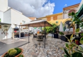 Village house for sale in Salar ref: TR355028 photo
