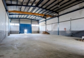 Industrial warehouse for sale in Loja ref: TR357183 photo