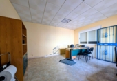 Industrial warehouse for sale in Loja ref: TR357183 photo