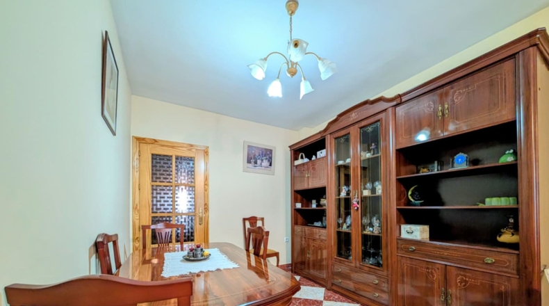 Granada - Loja - 262m2
