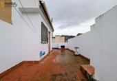 Casa de poble en venda a Loja ref.: TR381098 foto
