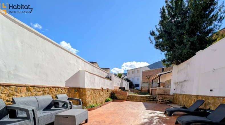 Гранада - Loja - 453m2