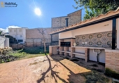 Дом с участком на продажу в городе Loja. Фото