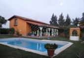 Xalet independent amb terreny en venda a la España, Los Palacios y Villafranca, ref.: TR16575 foto