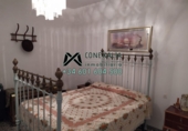 Дом с участком на продажу в городе Olvera. Фото