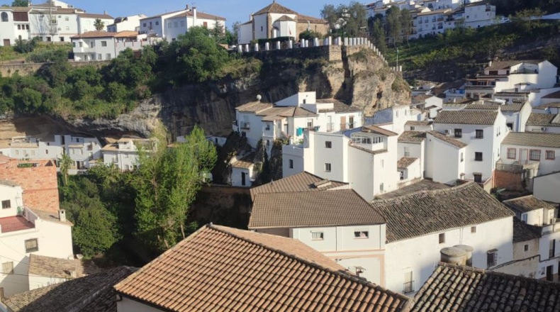Cádiz - Setenil de las Bodegas - 106m2