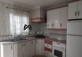 Дом с участком на продажу в городе Olvera. Фото