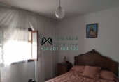 Дом с участком на продажу в городе Olvera. Фото