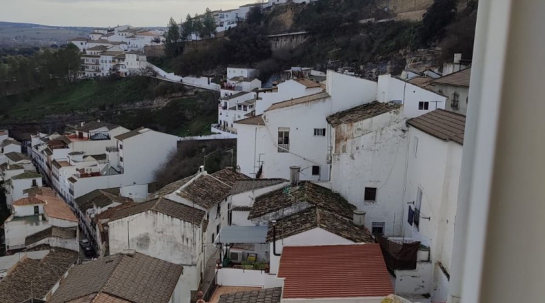 Cádiz - Setenil de las Bodegas - 184m2