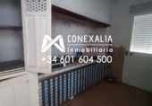Дом с участком на продажу в городе Olvera. Фото