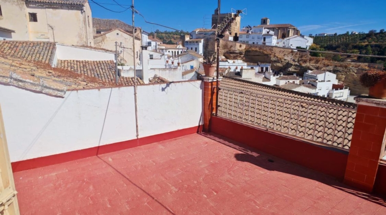 Cádiz - Setenil de las Bodegas - 171m2