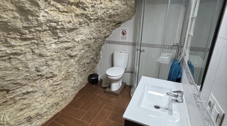 Cádiz - Setenil de las Bodegas - 168m2