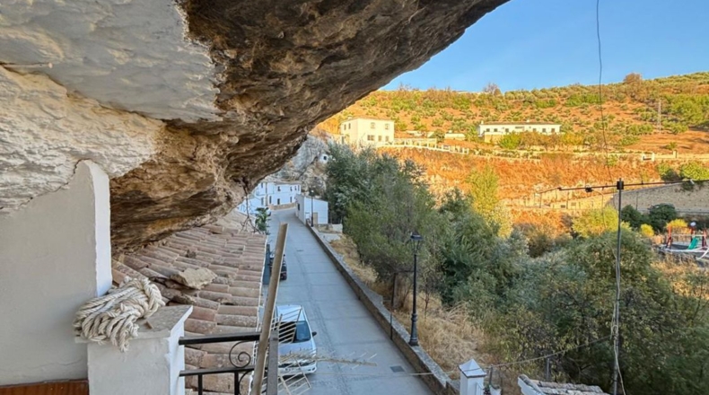 Cádiz - Setenil de las Bodegas - 168m2