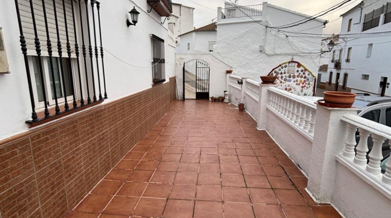 Cádiz - Setenil de las Bodegas - 84m2