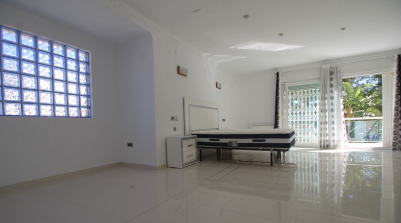Alicante - Orihuela - 600m2