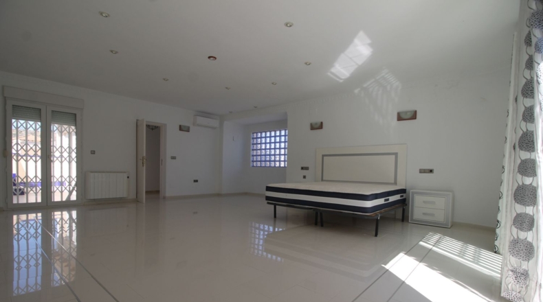 Alicante - Orihuela - 600m2