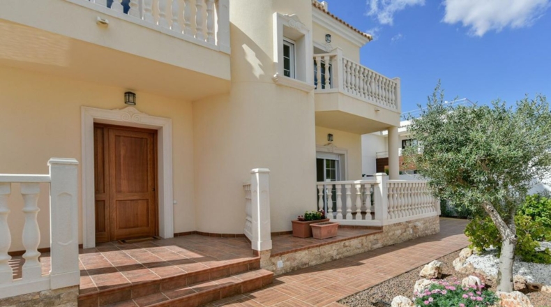 Alicante - La Zenia - 600m2