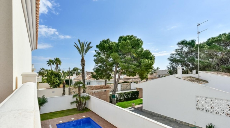 Alicante - La Zenia - 600m2