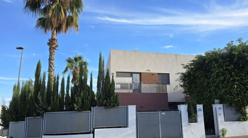 Alicante - Orihuela - 350m2
