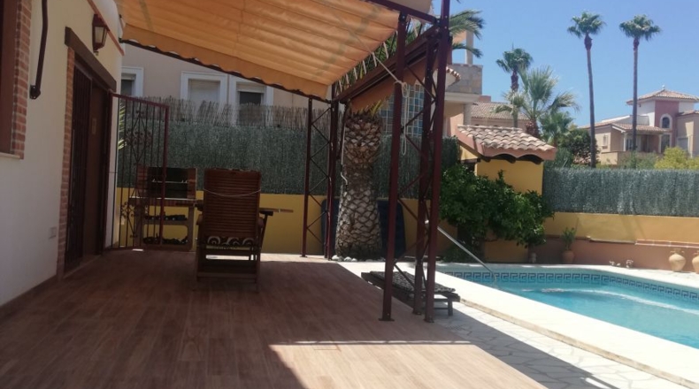 Alicante - Alfaz del Pi - 450m2