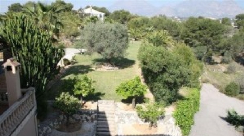 Alicante - Alfaz del Pi - 16000m2