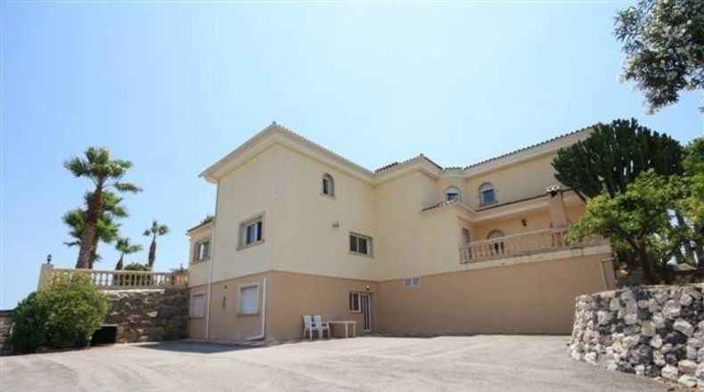 Alicante - Alfaz del Pi - 16000m2
