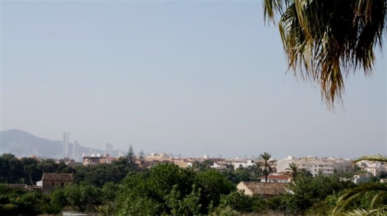 Alicante - Alfaz del Pi - 16000m2