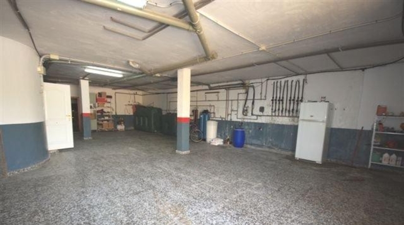 Alicante - Alfaz del Pi - 16000m2