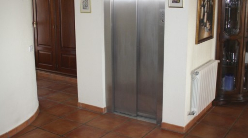 Alicante - Alfaz del Pi - 16000m2