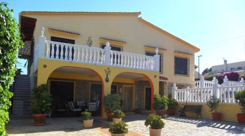 Alicante - La Nucía - 1500m2