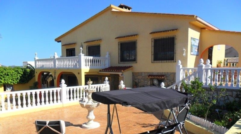 Alicante - La Nucía - 1500m2