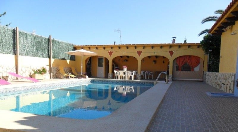 Alicante - La Nucía - 1500m2