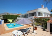 Vil·la amb terreny en venda a la Nucia ref.: TR31512 foto