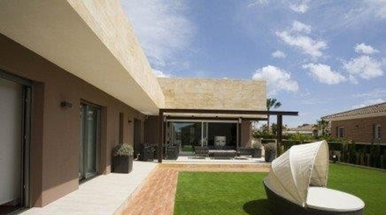 Alicante - Alfaz del Pi - 800m2