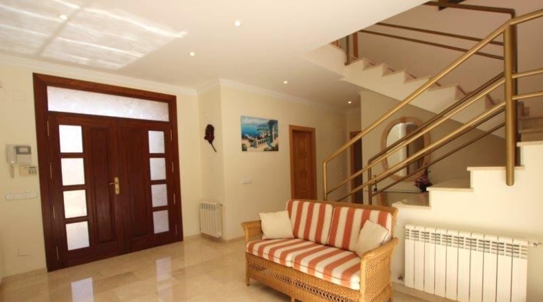 Alicante - Alfaz del Pi - 1370m2