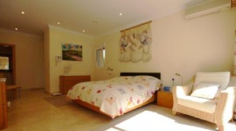 Alicante - Alfaz del Pi - 1370m2