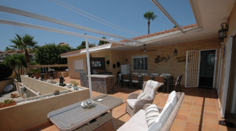 Alicante - Alfaz del Pi - 1742m2