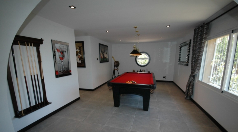 Alicante - Alfaz del Pi - 1742m2