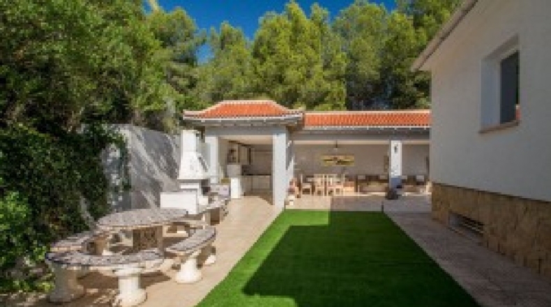 Alicante - Alfaz del Pi - 1594m2