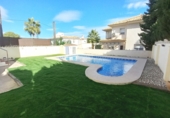 Vil·la amb terreny en venda a Alacant ref.: TR35124 foto