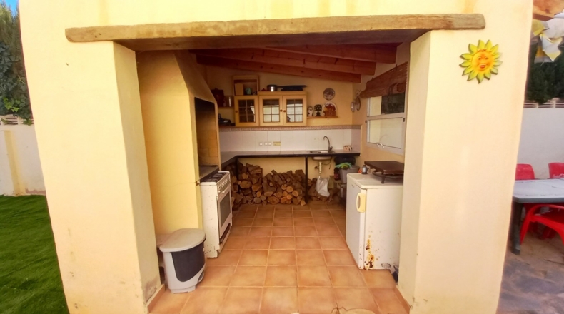 Alicante - Alfaz del Pi - 450m2
