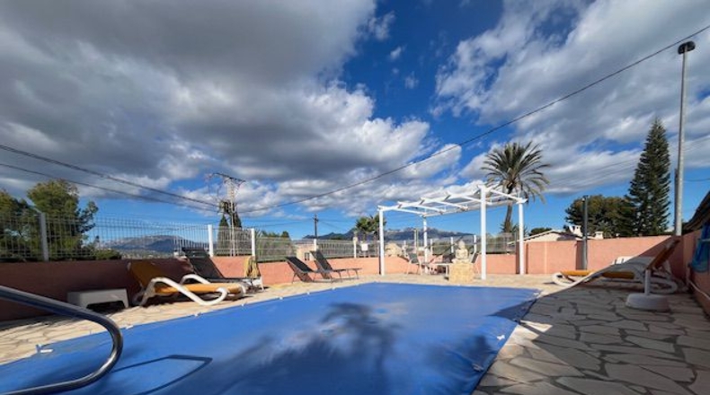 Alicante - Alfaz del Pi - 1150m2