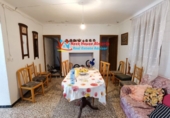 Загородный дом с участком на продажу в городе Oria. Фото