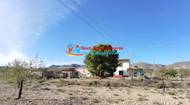 Almería - Oria - 9363m2