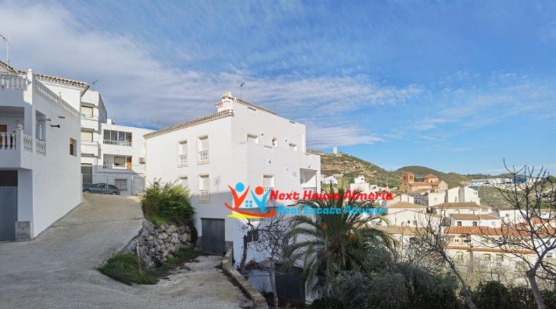 Almería - Lubrín - 580m2