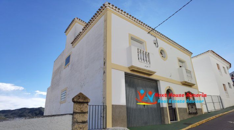 Almería - Lubrín - 580m2