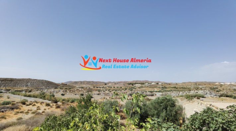 Almería - La Perulera - 1882m2