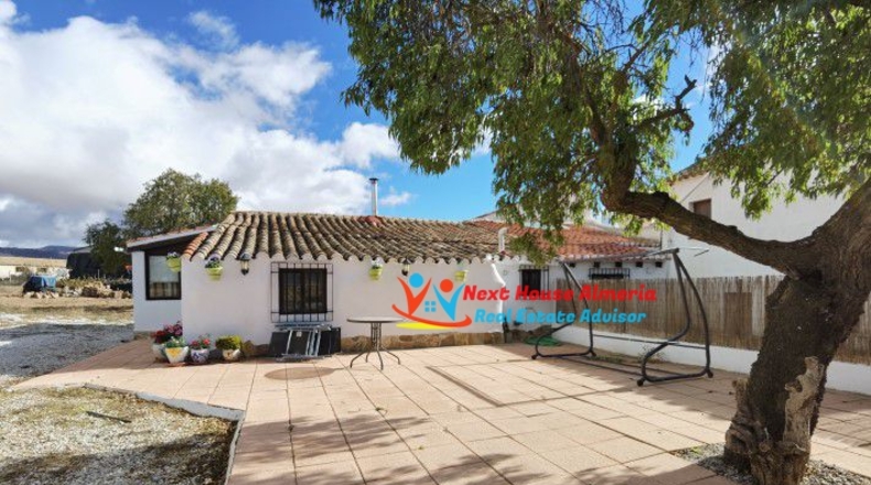 Almería - Chirivel - 1200m2